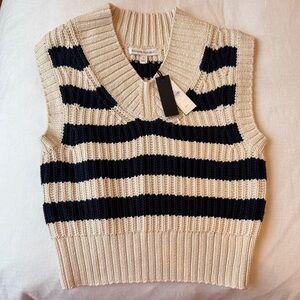 Banana Republic navy and Cream Ribbed Vest